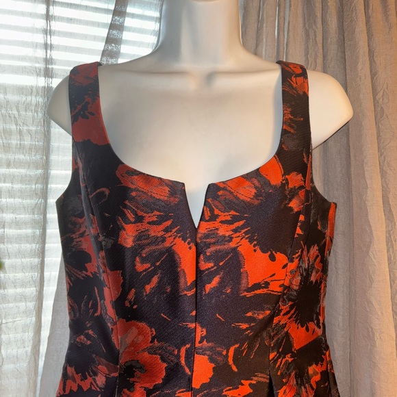 Trina Turk floral dress size 6 - Picture 3 of 10